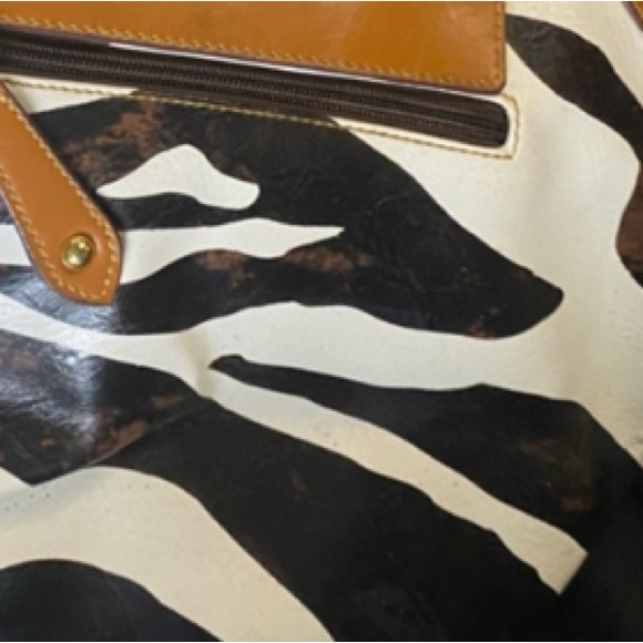 Vintage Tiger Print  Leather Handbag/Shoulder Bag (medium size) Never Used - Picture 4 of 12